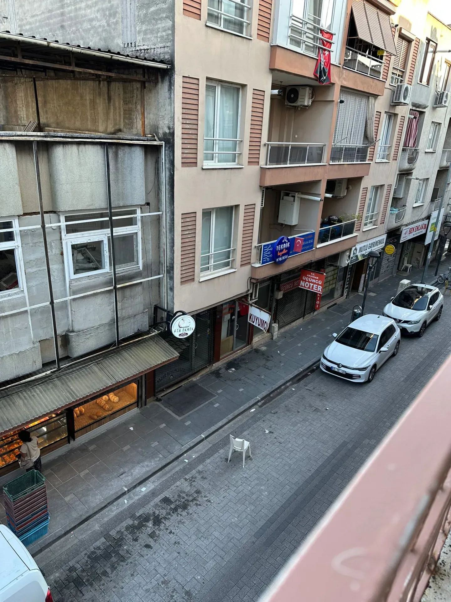 3 noter karşısı arakat bakımlı 3+1 daire satılık - görsel 1