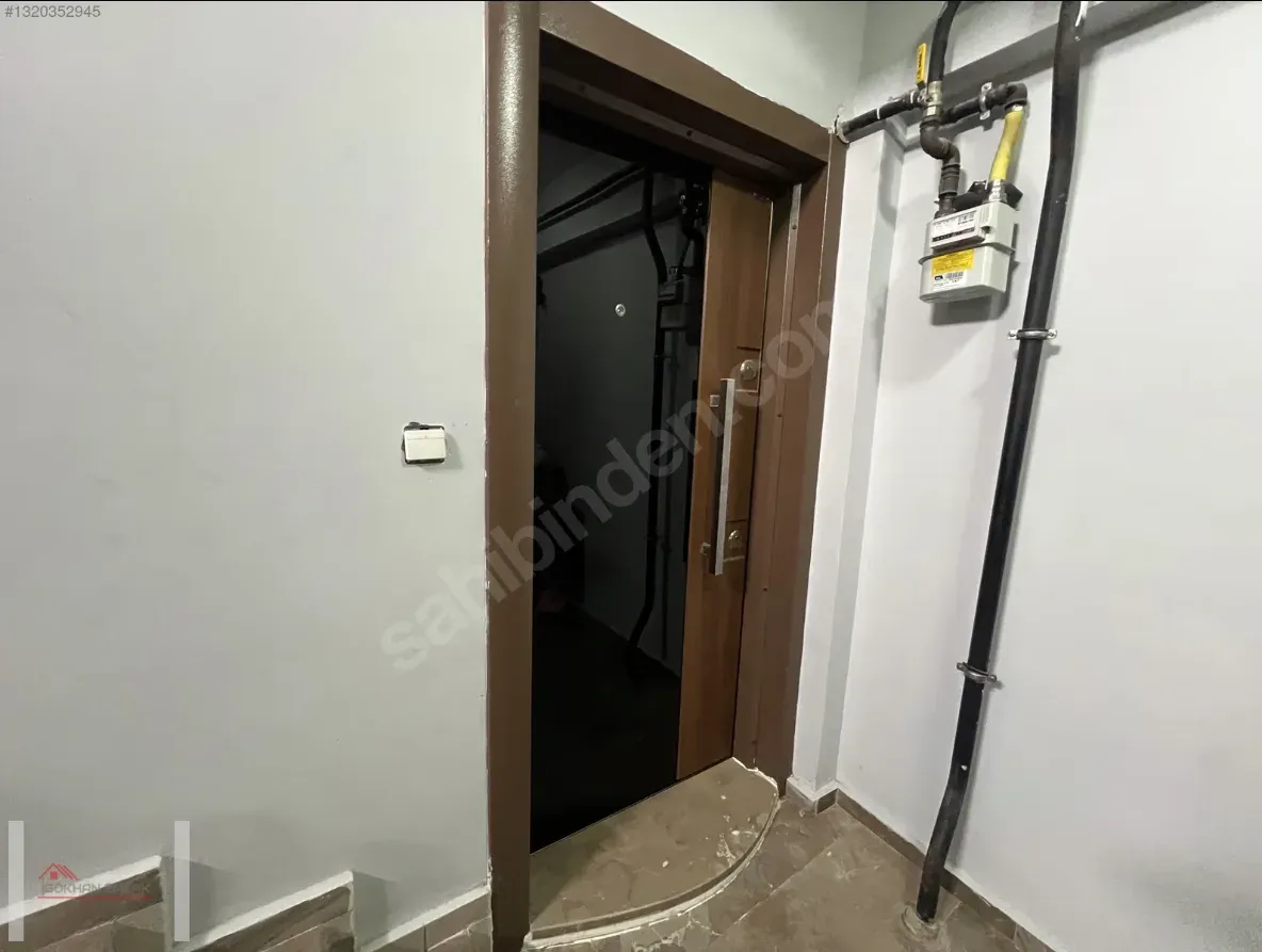 GÖKHAN EMLAK'TAN Reşatbeyde 3+1 ARAKAT 140m2 Kapalı Otoparklı !! - görsel 2